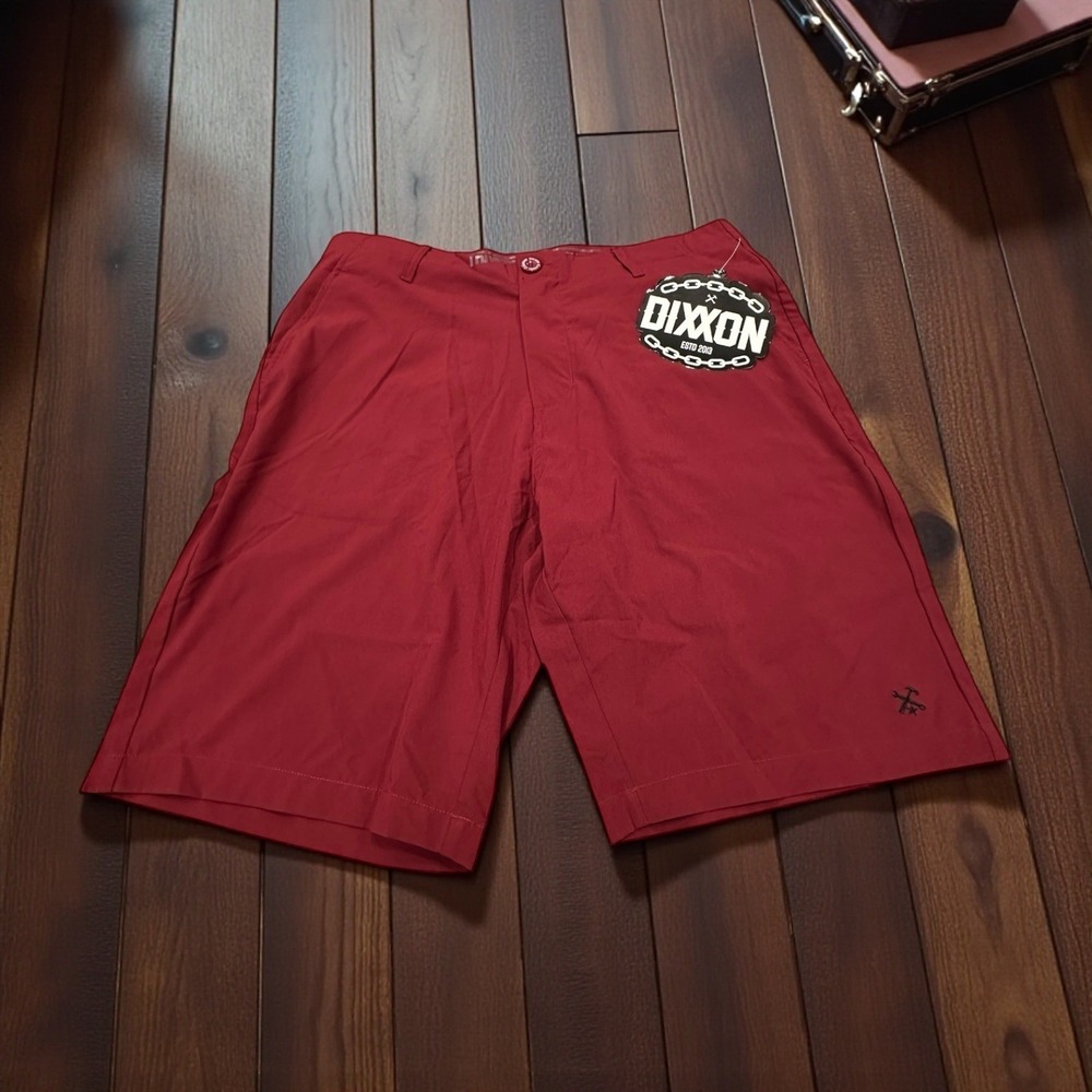 DIXXON Red Shorts Men's Size 34 Form and Function Golf Casual Comfort